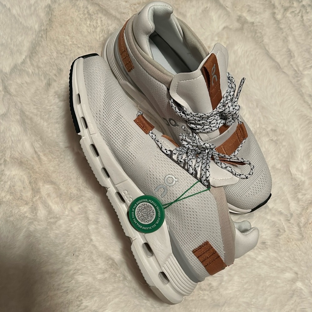 Never worn got as a gift and too big